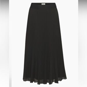 XXS WILFRED TWIRL PLEATED SKIRT BLACK